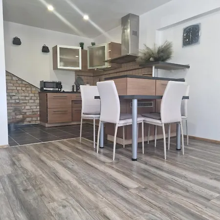 Duplex Apartment Vk
